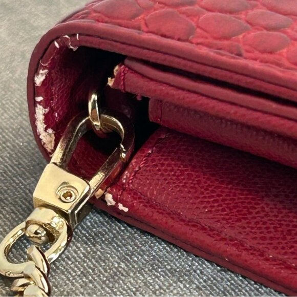Red faux leather croc embossed crossbody flap purse - Picture 7 of 11